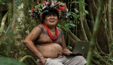 Tribo com MacBook